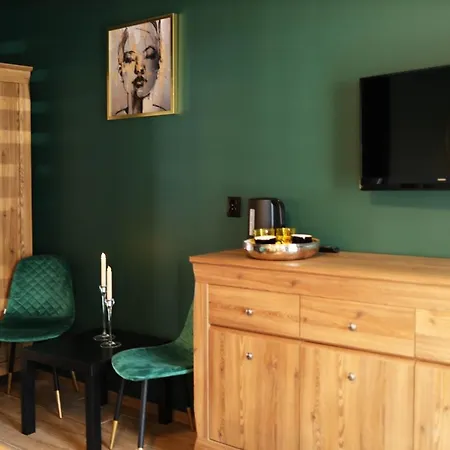 Azalia Apartmán Leba