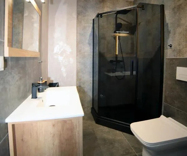 Apartment Azalia Leba