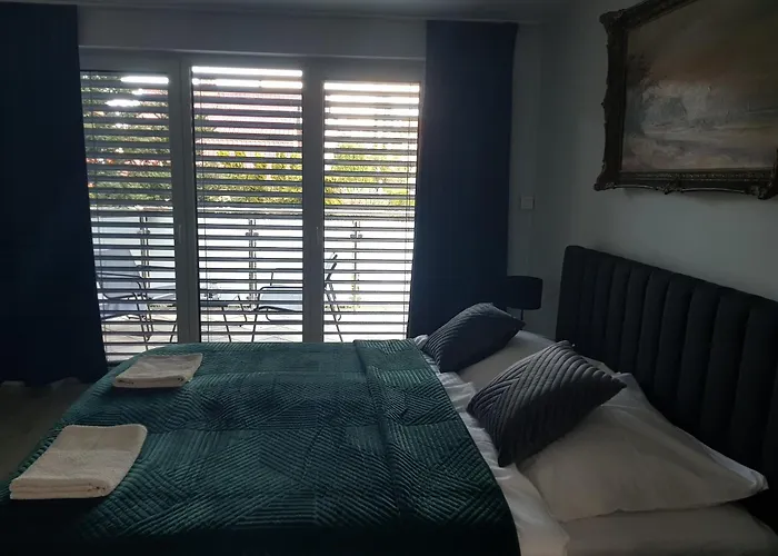 Apartment Azalia Leba